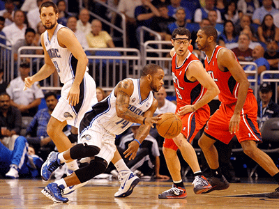 詹姆斯vs小飞侠